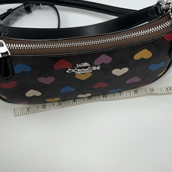 ❤️💙💜💛HP🪅NWT COACH TERI SHOULDER BAG IN SIGNATURE CANVAS WITH HEART PRINT - Picture 16 of 17